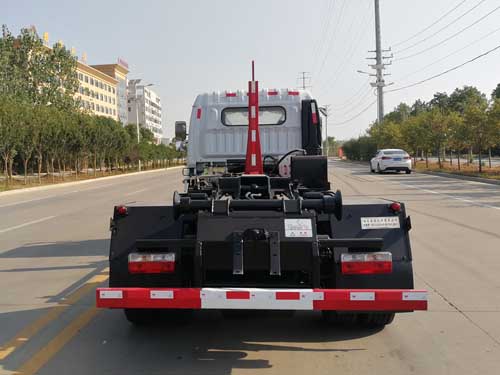 楚勝牌CSC5125ZXX6型車(chē)廂可卸式垃圾車(chē)